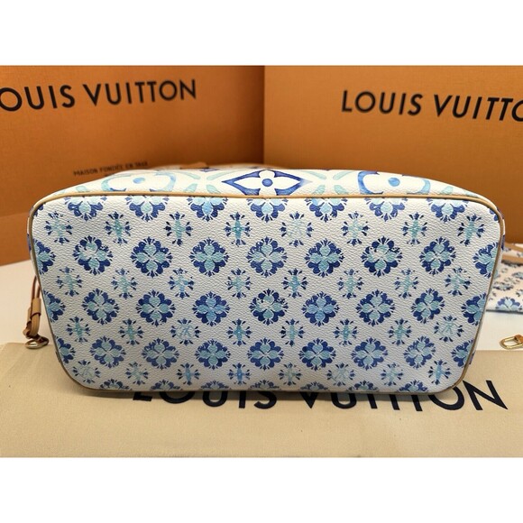 NIB Louis Vuitton Neverfull MM By The Pool Blue M11263 With Pouch 💯% Authentic - Picture 9 of 16